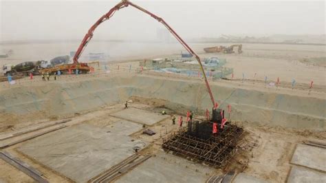 和田市2023年建设工程安全生产工作会在和田项目召开-西安建工绿色建筑集团有限公司