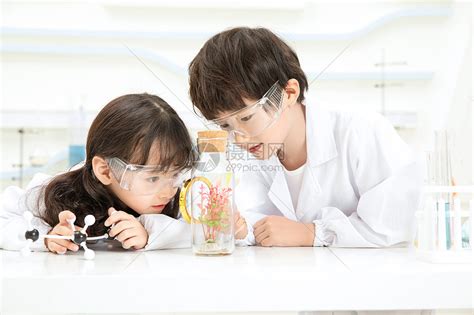 “小小科学家”让孩子贴近自然 实现“元梦计划”_凤凰网视频_凤凰网