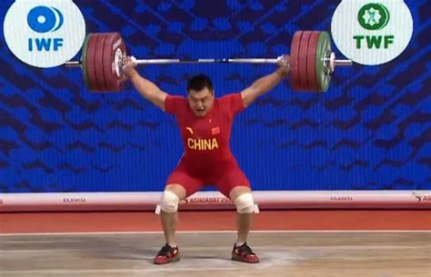 杨哲抓举平世界纪录摘金！中国男举时隔20年再夺世锦赛大级别金牌 - 周到上海