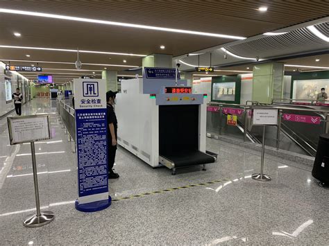 注意！9月16日起 青岛地铁将执行最高安检等级__凤凰网