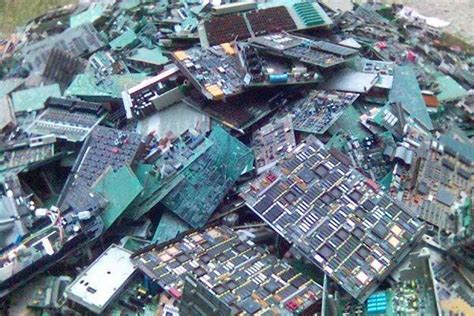 不同类型的废旧电路板应该如何回收？_博星环保
