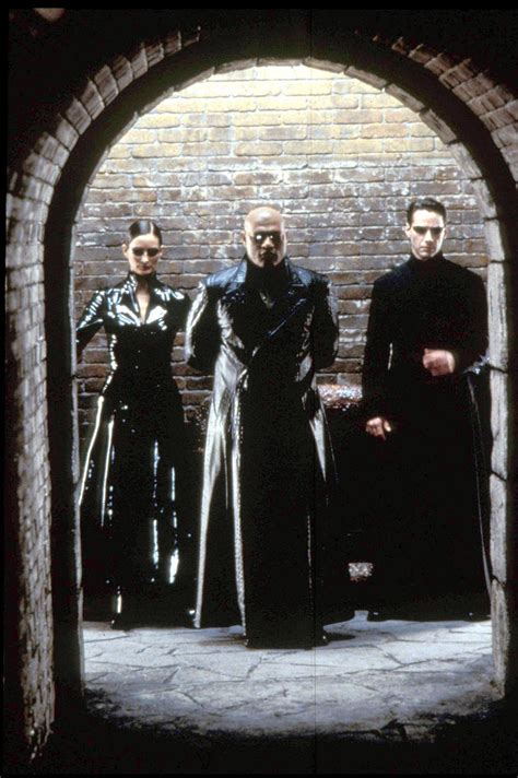 黑客帝国系列的首部于1999年上映，第2/3两部在2003年上映