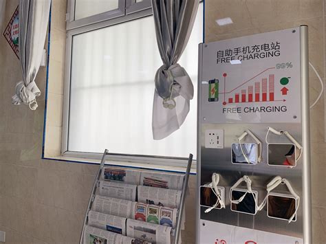 菜鸟驿站在杭州、成都多城推广“夜间取件”，打造“24点前自助取”模式