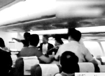 中国乘客在塞班赴沪航班群殴 - 长江商报官方网站
