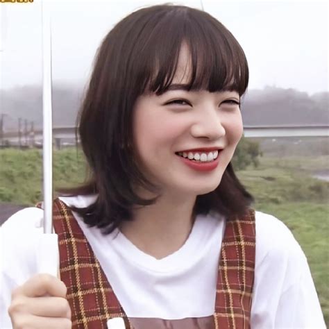 甜美女生小松菜奈头像