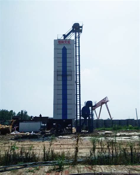 铁岭天成干燥设备制造有限公司 - 行业资讯 - 新疆阿勒泰哈巴河500吨玉米烘干塔进入安装阶段