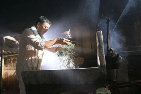 四川传统制茶技艺列入人类非物质文化遗产代表作名录_县域经济网