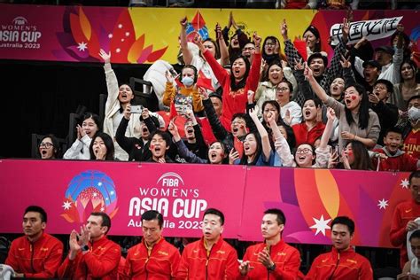 奥运资格赛78分大胜菲律宾 中国女篮强势晋级第三阶段_我在现场_新民网