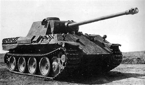 经典二战大片，苏联T34坦克对轰德国虎式，看的爽爆过瘾，炸裂全场！