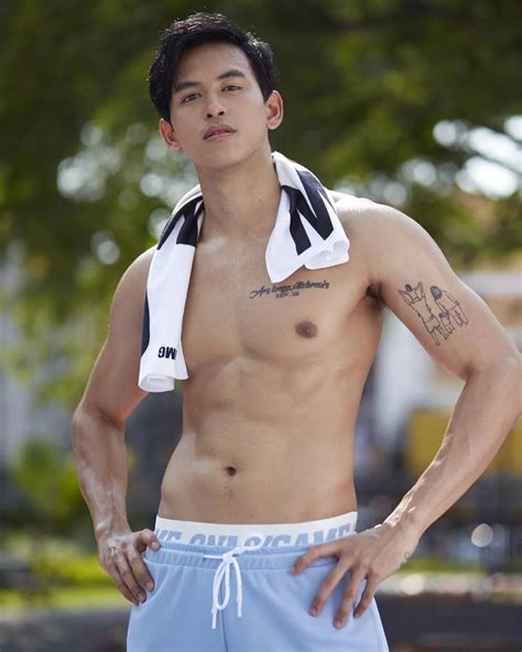 东南亚缅甸文艺肌肉帅哥健身模特Paing Takhon 缅甸 健身迷网