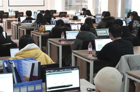 电子商务运营与管理方向 - 专业方向介绍 - 哈尔滨信息工程学院