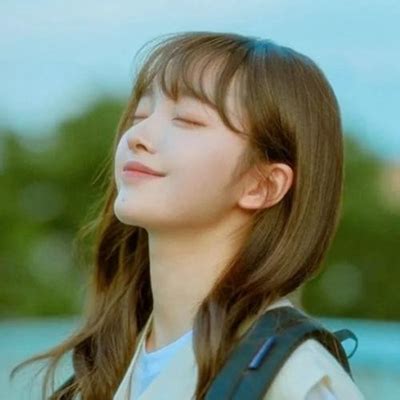 温柔运气旺女生头像