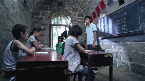 一个老师的学校_电影_高清完整版视频在线观看_腾讯视频