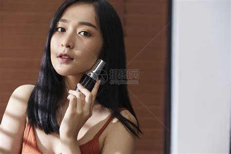 深圳明通化妆品市场拿货怎么问价报价-微商怎么做 - 货品源货源网