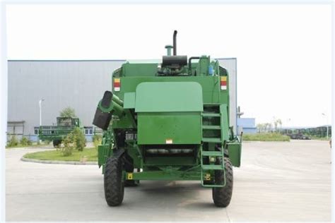 Changfa Full-Feed Self-Propelled Grain Combine Wheeled Harvester CF809 ...