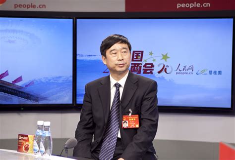 全国人大代表、河南信阳市委书记乔新江做客人民网--旅游频道_权威全面报道旅游--人民网