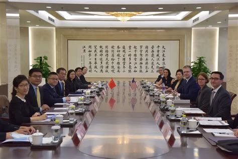 中美外交官员在北京举行会谈：中方就台湾等重大原则问题阐明严正立场