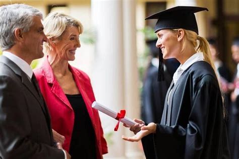 鸿盛教育：法国高商文凭办理国外留学生学历认证