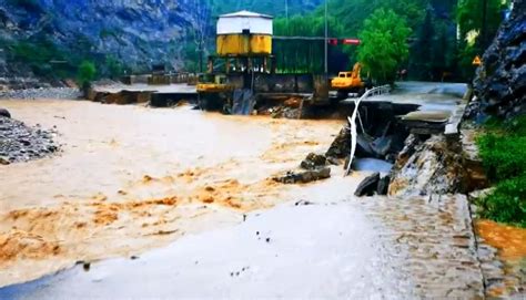 暴雨致陕西洛南县近7万人受灾 直接经济损失16483.4万元 -- 陕西头条客户端