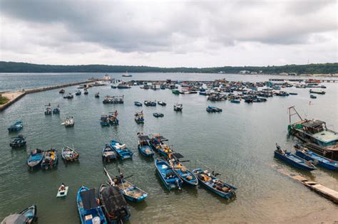 广西北海涠洲岛渔船码头航拍,港口码头,建筑摄影,摄影素材,汇图网www.huitu.com