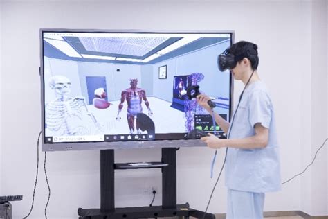 院校虚拟仿真实训室 - VR技术 - 灵图互动（武汉）科技有限公司