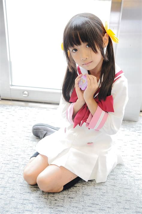 日本2001年丰腴萝莉嫩妹，但是别看她这么年轻，她12岁时候就已经出道-新闻资讯-高贝娱乐