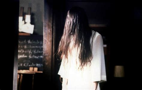 《午夜凶铃》已经上映20年，这几部高分日式恐怖片同样值得一看！|午夜凶铃|鬼水怪谈|豆瓣_新浪新闻
