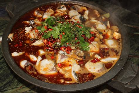火锅鱼的两种味道- 重庆辣火老灶火锅底料厂