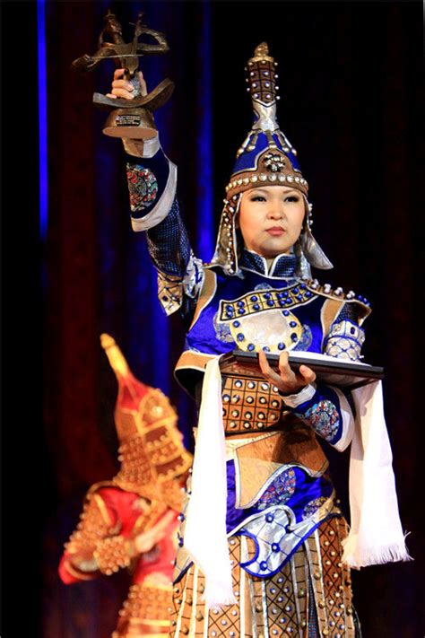 呼麦大赛将在满洲里举办——独家回放上届经典瞬间|内蒙古|呼麦_凤凰旅游
