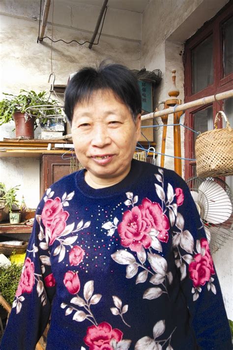 68岁姨妈视婆婆如亲妈 47年来婆媳关系亲密无间-新闻中心-荆州新闻网