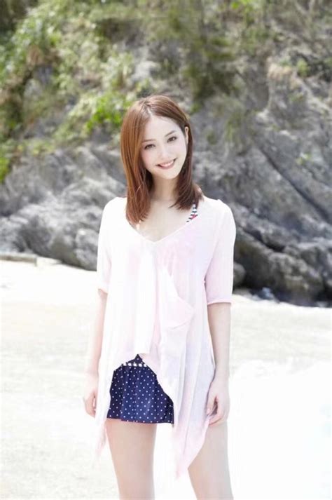佐佐木希：美国人最喜爱的日本第一纯情美少女_时尚频道_凤凰网
