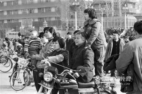 改革开放四十年 | 大郑州成长记·交通 河南日报网-河南日报官方网站