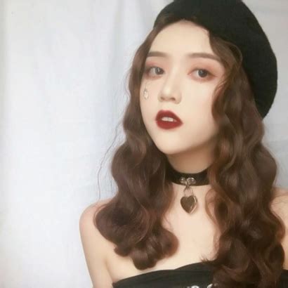 正面美女非主流头像