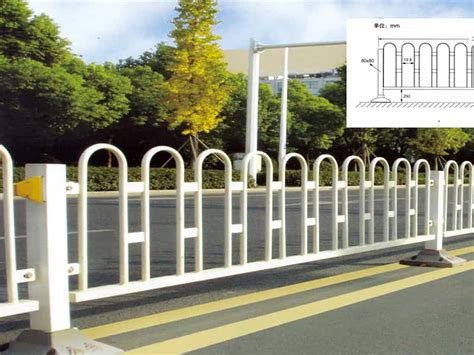 京式道路护栏，京式护栏，京式隔离栅栏，锌钢护栏 - 安平冠欧 - 九正建材网