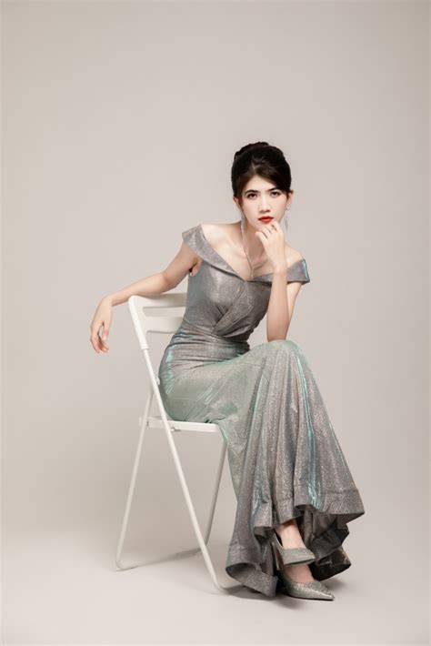 女女女♀图片