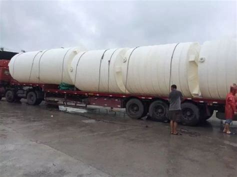 123鄂州30吨塑料桶厂家