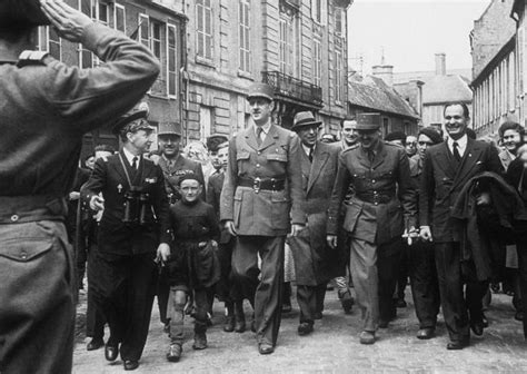 1940年6月22日法国向德国投降 - 历史上的今天