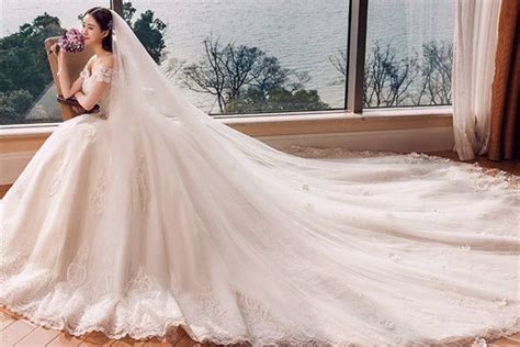 结婚当天穿什么衣服 需要准备几套礼服 - 中国婚博会官网