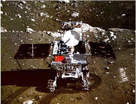 嫦娥三号出品:迄今最清晰月面照片展现真实月球 - 科普Ai