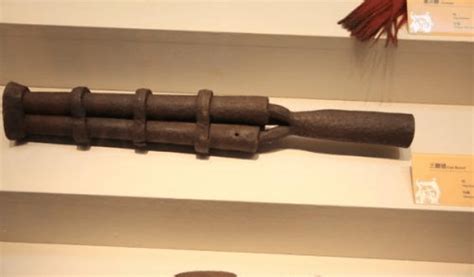 历史上的“破甲锥”，曾被唐朝将领使用，对重甲造成杀伤力极强_冷兵器_我国_时期