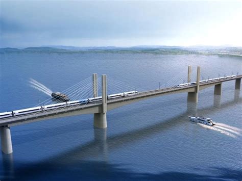 深汕西改扩建项目长沙湾特大桥首个主墩承台浇筑完成__财经头条