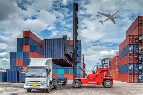 货物海运、陆运、空运、转运、货物运输、国际货运、物流系统服务控制素材-高清图片-摄影照片-寻图免费打包下载