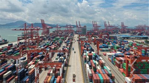 深圳外贸前五月同比增长22.3%，民营企业成最大进出口主体