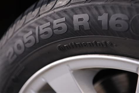 轮胎型号215/55R17是什么意思_百度知道