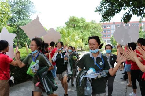 梅园中学暑期校本培训之四：英语组单元作业设计 - 内容 - 上海市梅园中学