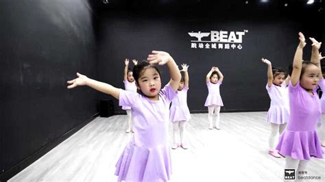 少儿中国舞《可爱颂》，六一幼儿园必备节目_腾讯视频