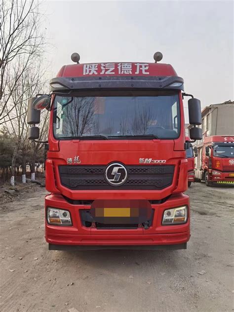 【图】陕汽重卡 德龙新M3000 430马力 6X4牵引车(低顶)(SX4250MC4)_实拍图片_796136_卡车之家