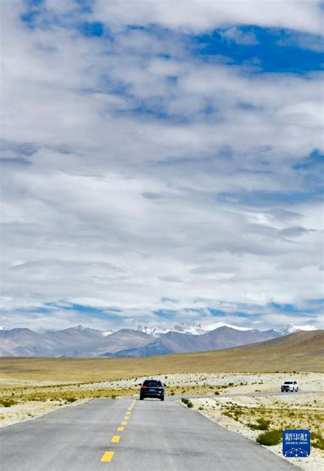 西藏札达：地质人文景观引游客_时图_图片频道_云南网
