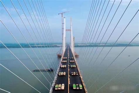 赤壁长江公路大桥荷载试验完成，离全面通车又近一步