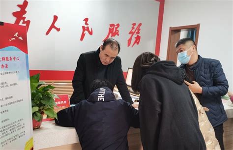 包头市政府召开北奔新能源重卡推广和充换电推进会 第一商用车网 cvworld.cn